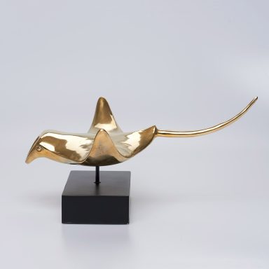Mantarochen aus polierter Bronze