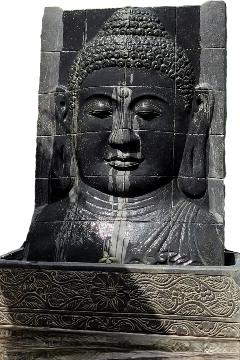 ein großer Buddhareliefbrunnen aus Stein